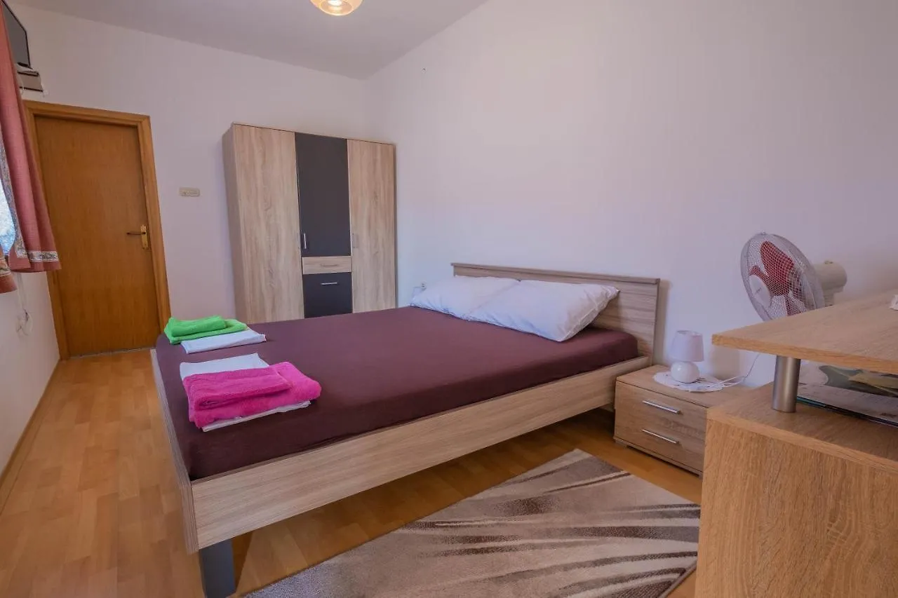 Apartment Apartman & Rooms Pejo Jadranovo