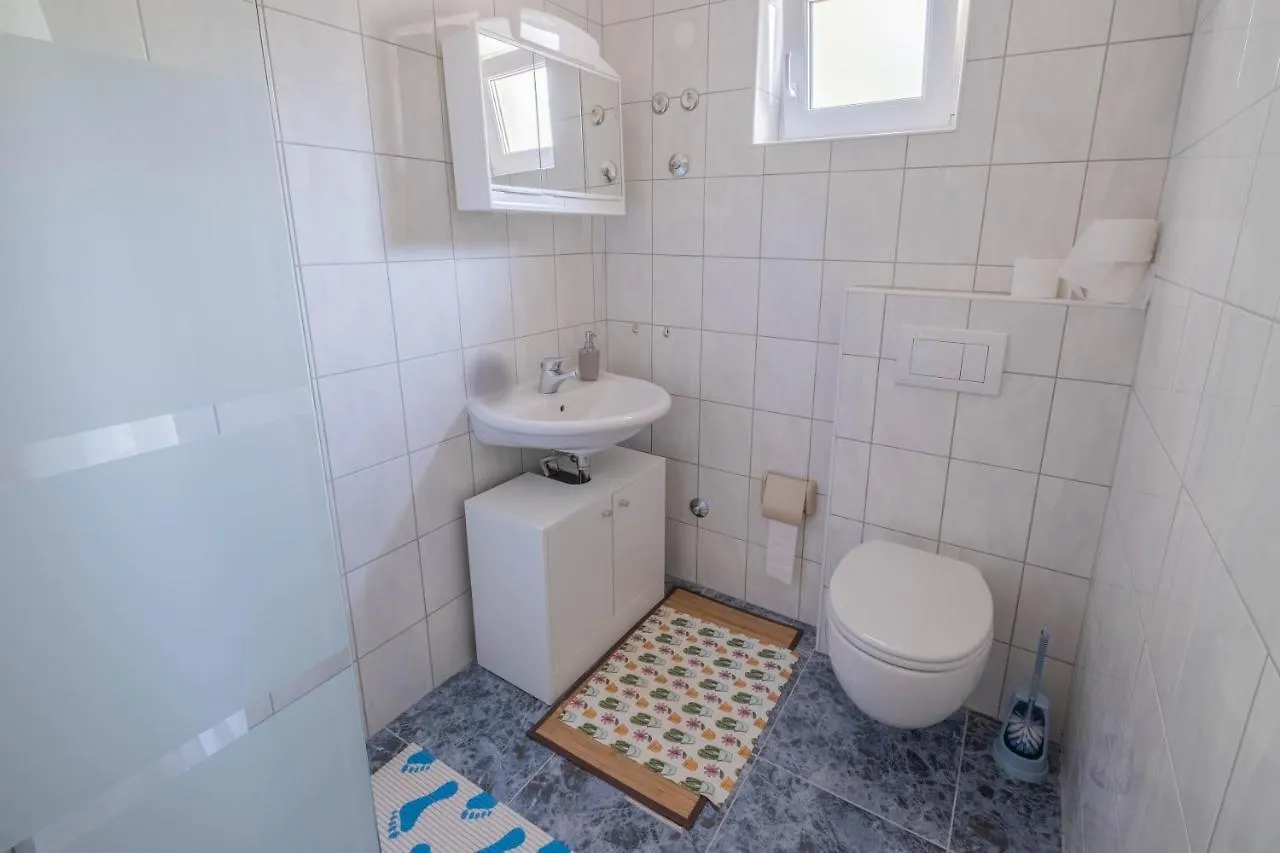 Apartment Apartman & Rooms Pejo Jadranovo