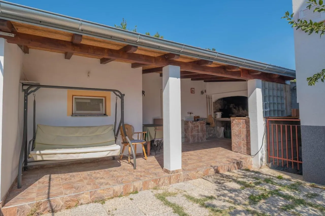 Apartman & Rooms Pejo Jadranovo